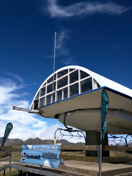 GranValira Hight Mountain